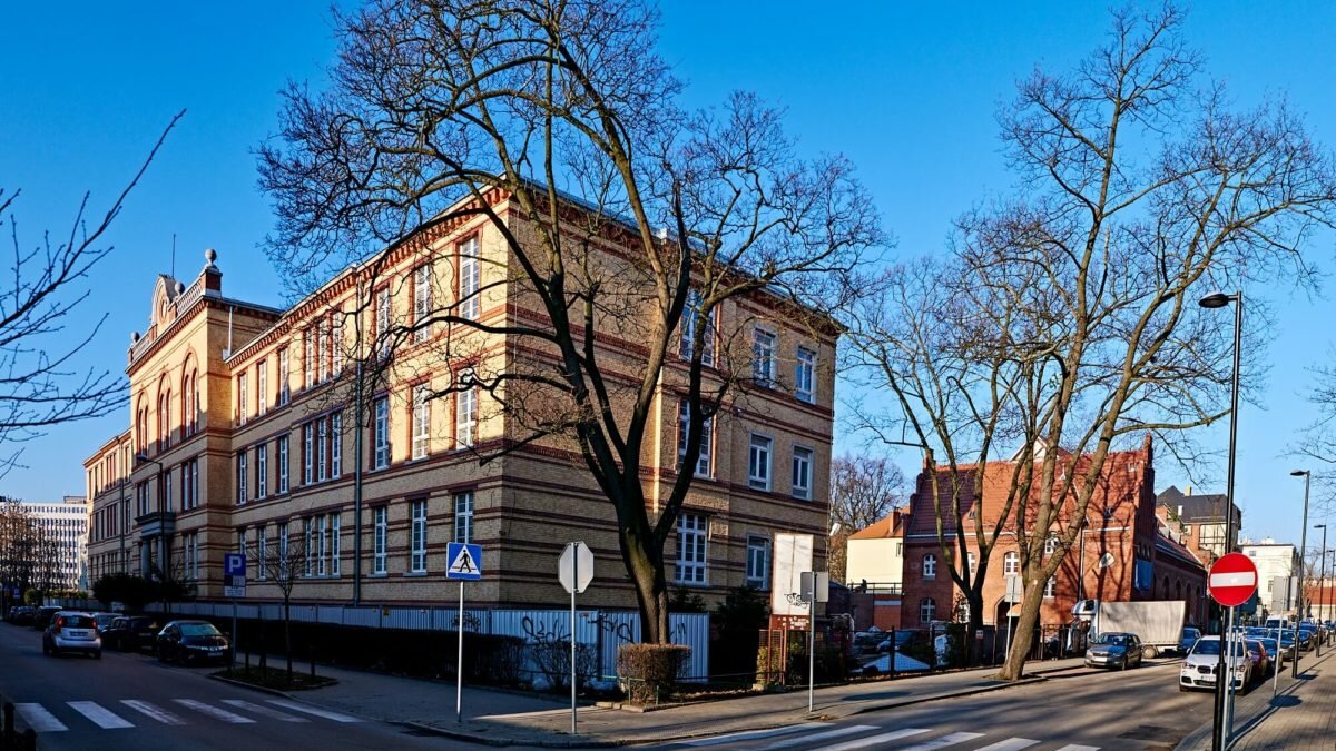 Modernizacja szkoły muzycznej w Gliwicach już na półmetku