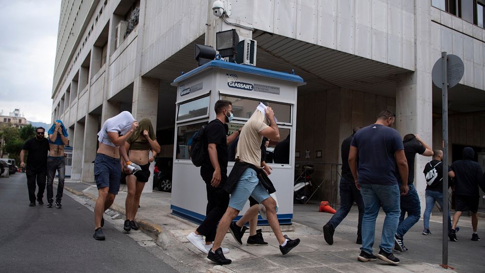 102 Chorwatów, 3 greckich kibiców zatrzymanych po śmiertelnych starciach