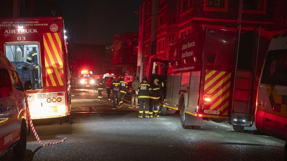 Co najmniej 58 osób, w tym wiele bezdomnych, zginęło w Johannesburgu w pożarze budynku
