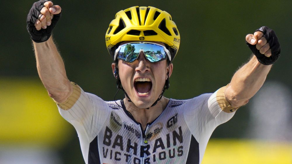 Hiszpański Bilbao sprintuje do pierwszego zwycięstwa w Tour de France w upale