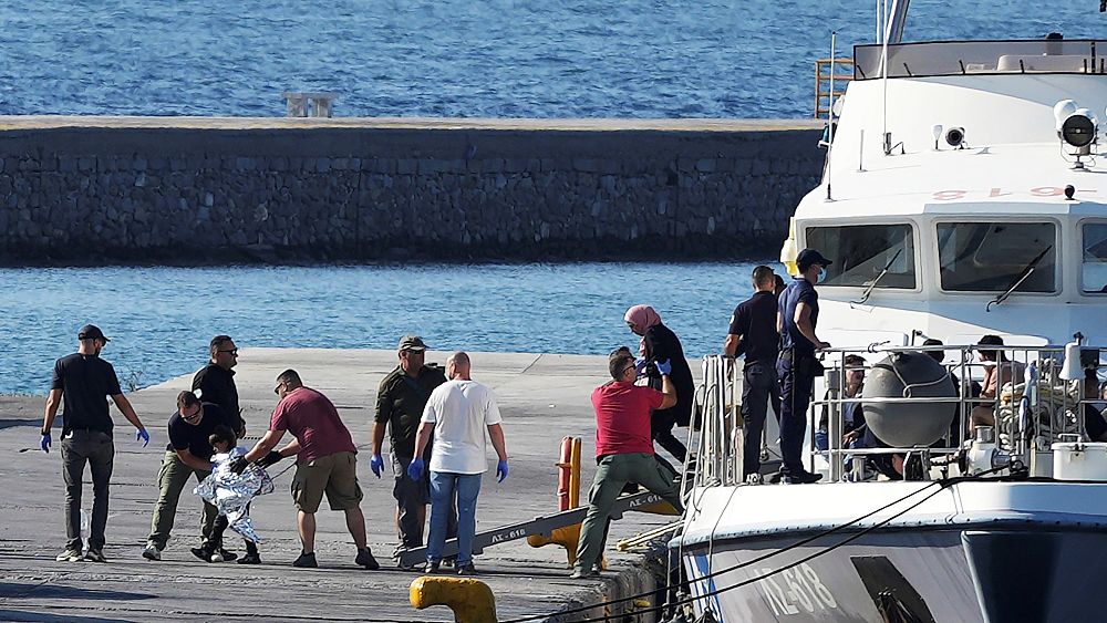 Pięć osób zginęło, a dziesiątki uratowano po zatonięciu dwóch statków na Morzu Egejskim