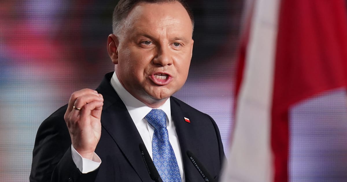 Polska przyjmuje znowelizowaną ustawę o wpływach Kremla