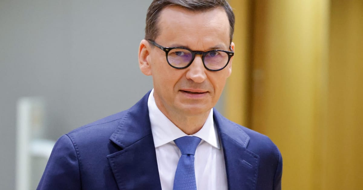 Polski premier ogłasza referendum migracyjne za pomocą ponurego wideo