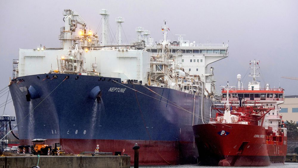 UE odzwyczaja się od rosyjskiego gazu pomimo wzrostu importu LNG – Komisja Europejska