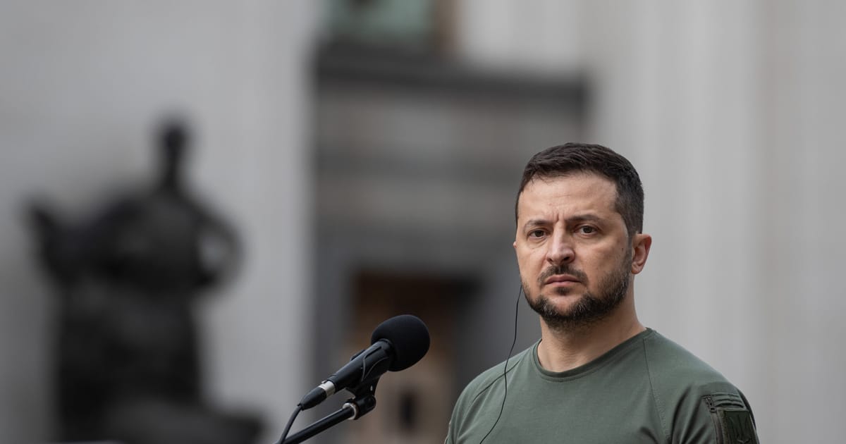 Zełenski apeluje do chłodnych głów, gdy Polska atakuje Ukrainę z wdzięcznością