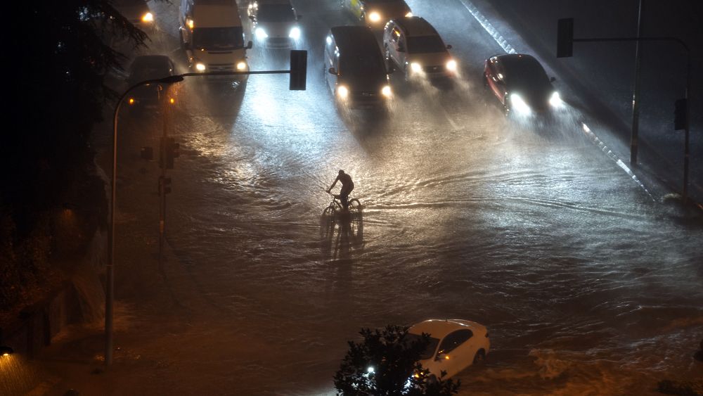 Co najmniej 7 osób zginęło w powodziach, które nawiedzają Grecję, Turcję i Bułgarię