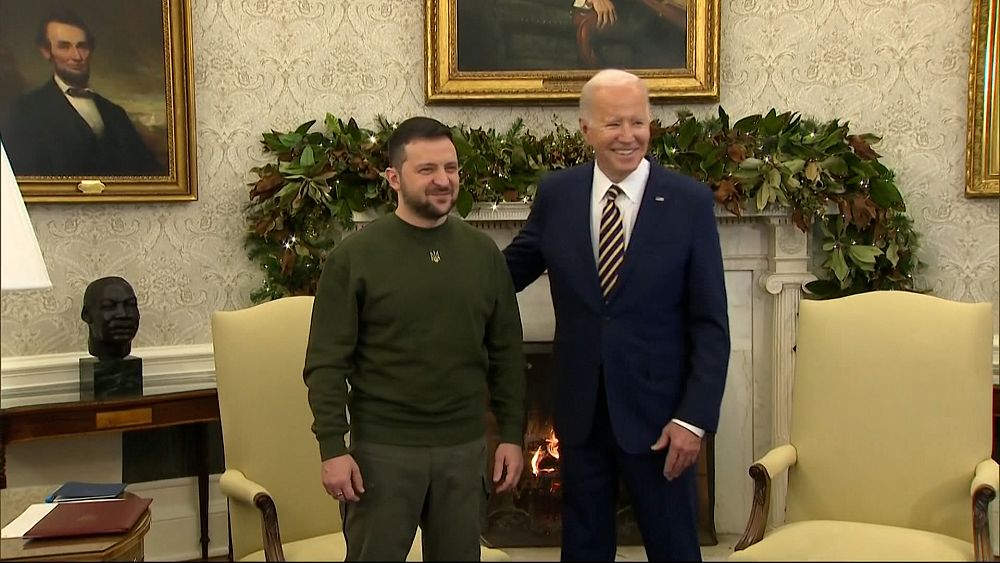 Biden spodziewał się, że podczas przyszłej wizyty Zełenskiego w Waszyngtonie potwierdzi swoje zaangażowanie na rzecz Ukrainy