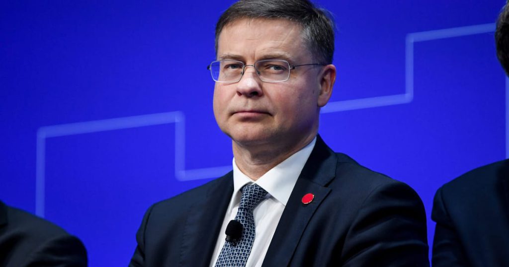 Ponieważ wyścig o EBI jest wciąż otwarty, Dombrovskis rozważa swoje szanse