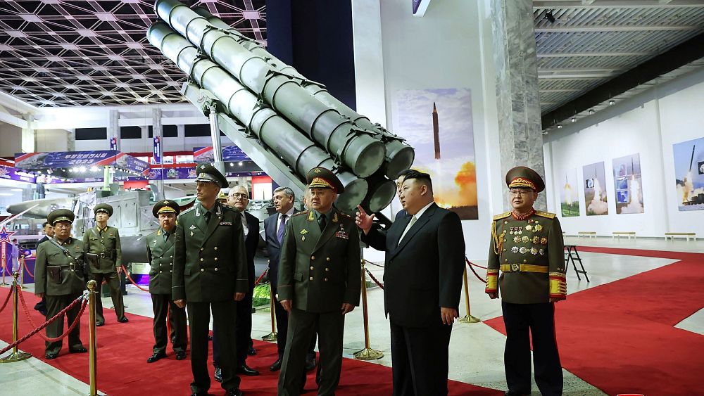 Kim Dzong Un „na spotkanie z Putinem” i pośrednictwo w sprzedaży broni na potrzeby wojny na Ukrainie