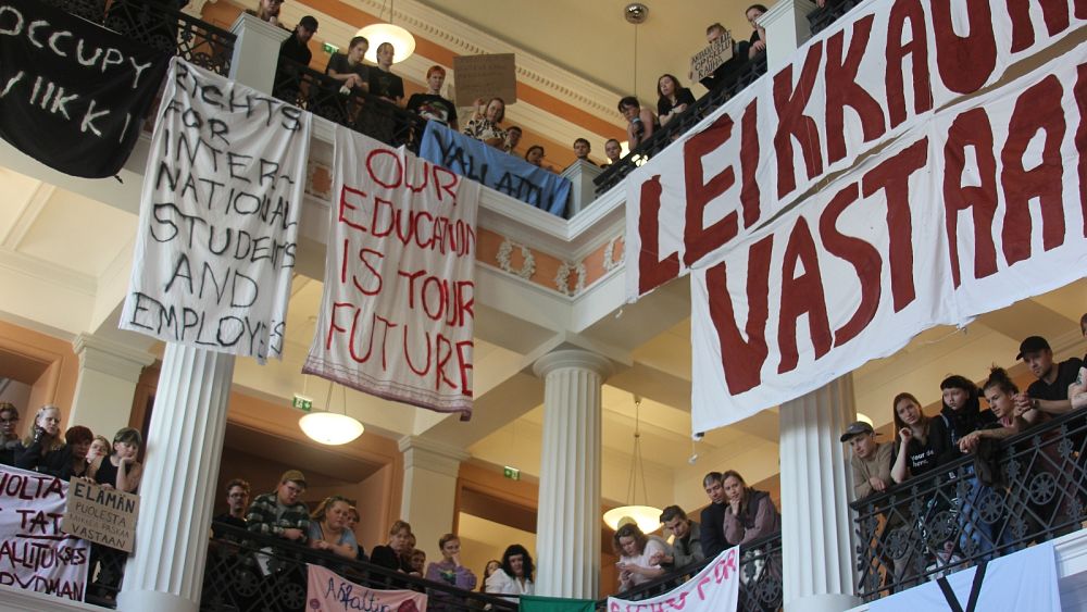 Finlandię czeka jesień niezadowolenia ze strajków i protestów w związku z oszczędnościowym budżetem rządu