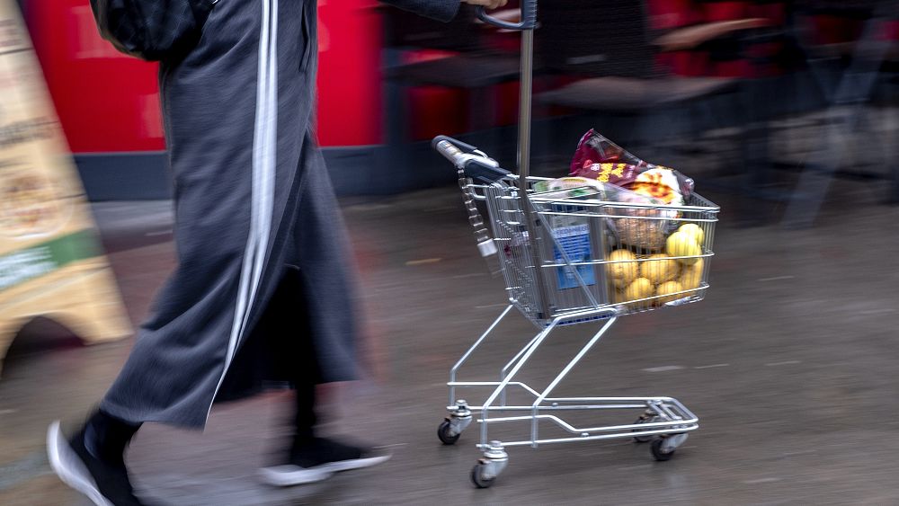 Inflacja w strefie euro spada bardziej niż oczekiwano, do 2,9% w październiku