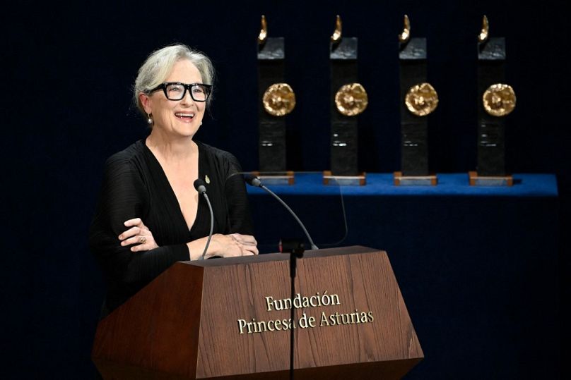 Amerykańska aktorka Meryl Streep wygłasza przemówienie podczas ceremonii wręczenia nagród Księżnej Asturii 2023