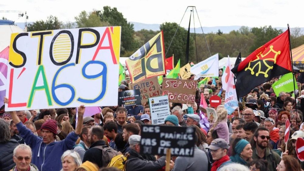 „To jest sprzeczne z naszymi zobowiązaniami narodowymi”: francuscy działacze na rzecz ochrony środowiska protestują przeciwko nowej autostradzie