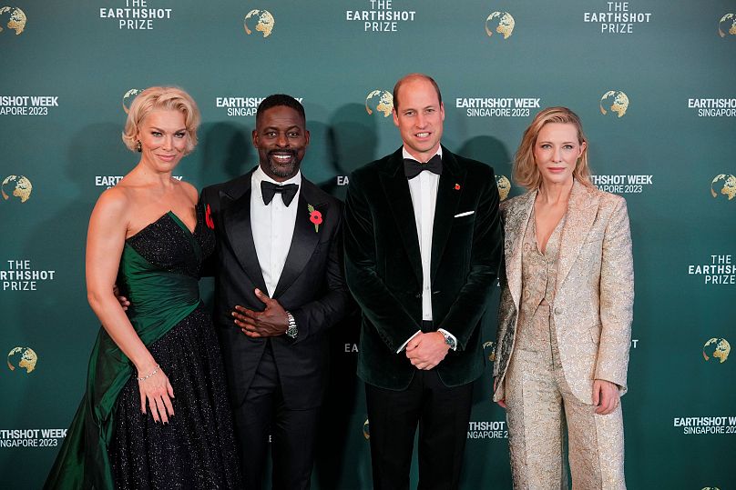 Książę William, australijska aktorka Cate Blanchett, brytyjska aktorka Hannah Waddingham i amerykański aktor Sterling K. Brown pozują na zielonym dywanie podczas wręczania nagród Earthshot Prize 2023.