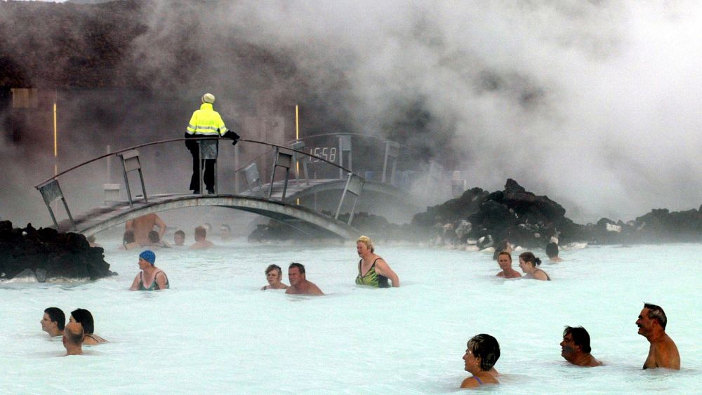 Islandzkie spa Blue Lagoon zostaje tymczasowo zamknięte ze względu na trzęsienia ziemi, które postawiły obszar w stan pogotowia przed erupcją wulkanu