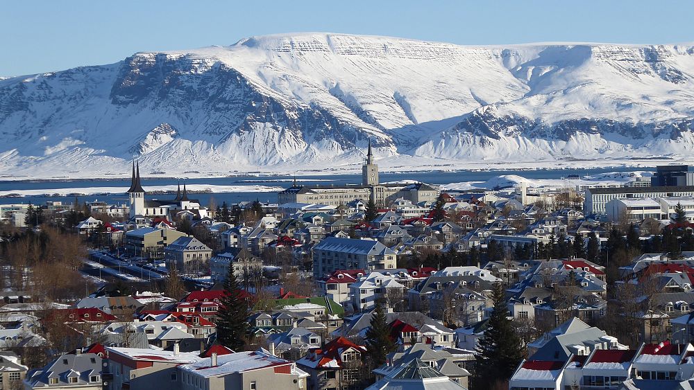 Wulkan na Islandii 2023: Jak prawdopodobna jest erupcja i jak wpłynie ona na podróże?