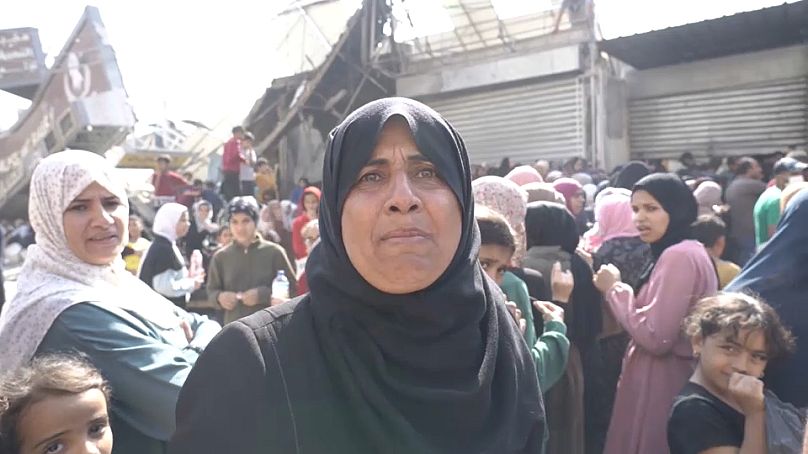 Wysiedlona Palestynka na południu Gazy błaga o żywność i lepsze warunki sanitarne