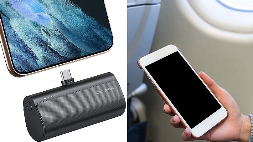 Bezprzewodowy mini power bank Charmast jest wyjątkowo przenośny.