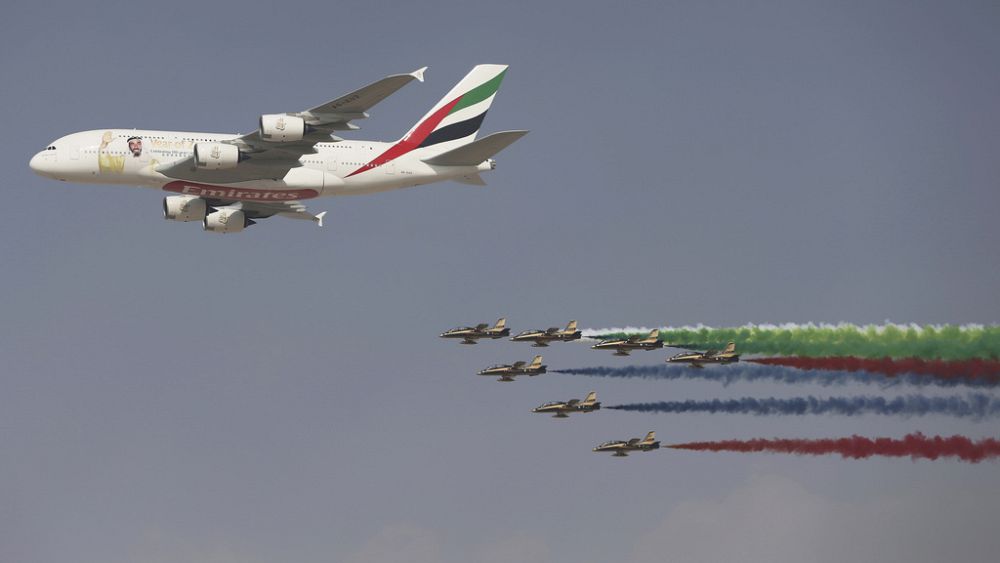 Przed nami tydzień rynkowy: rozpoczyna się Dubai Airshow, akcje spółek z branży lotniczej cieszą się