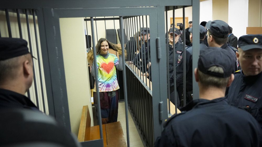 Rosyjski artysta skazany na 7 lat więzienia za przekazy antywojenne