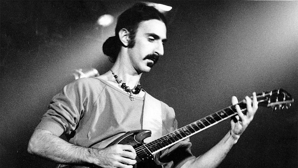 Przegląd kulturowy: Wspomnienie największej gitarowej solówki Franka Zappy 30 lat po jego śmierci