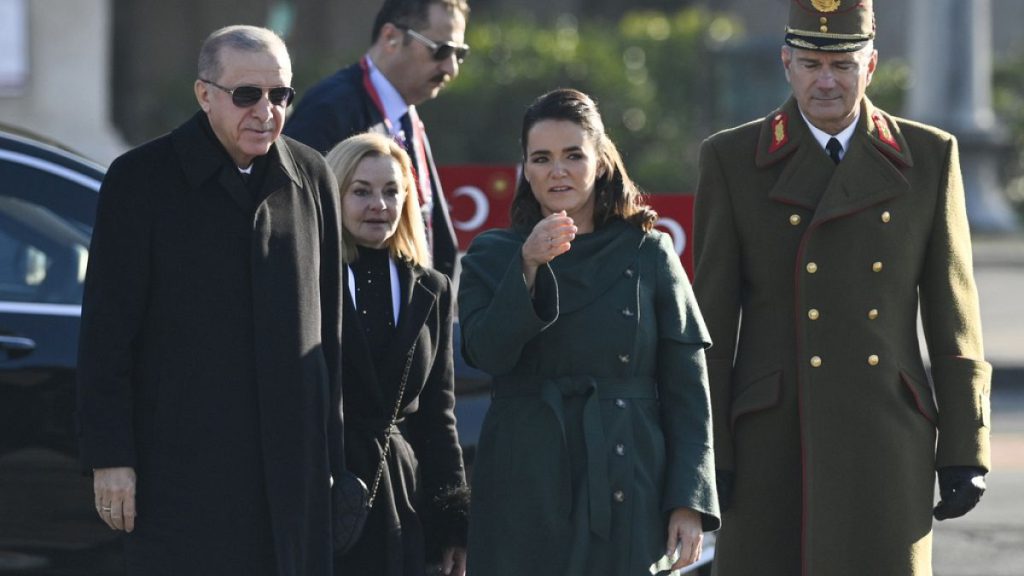 Hungarian President Katalin Novak, centre, and Turkey