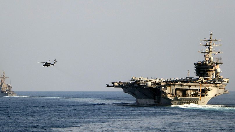 Lotniskowiec USS Dwight D.Eisenhower w Zatoce Perskiej, 26 listopada 2023 r.