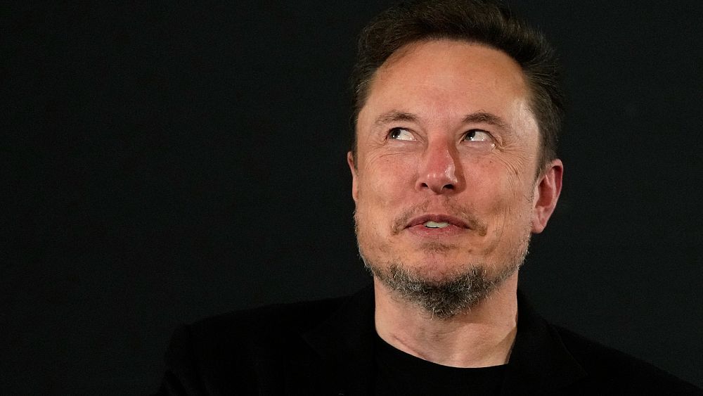 Elon Musk rozważa inwestycję wartą miliardy dolarów w swój nowy start-up zajmujący się sztuczną inteligencją, xAI