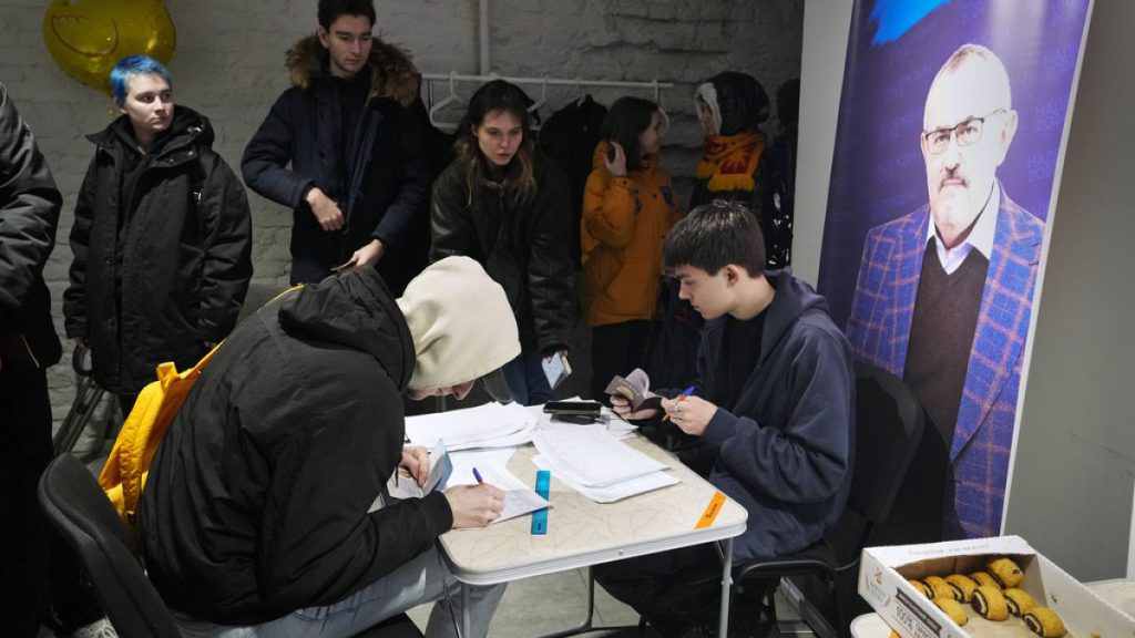 People leave their signatures for Boris Nadezhdin, a liberal Russian politician, who aspires to run for president in March