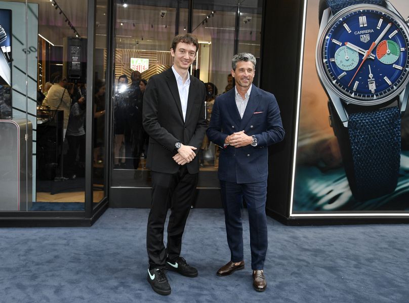 Frédéric Arnault i amerykański aktor Patrick Dempsey w Nowym Jorku podczas otwarcia flagowego sklepu TAG Heuer Fifth Avenue w lipcu 2023 r.