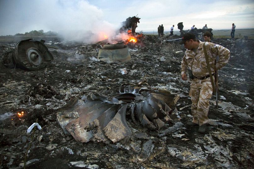 Wrak lotu MH17 we wschodniej Ukrainie, 2014.