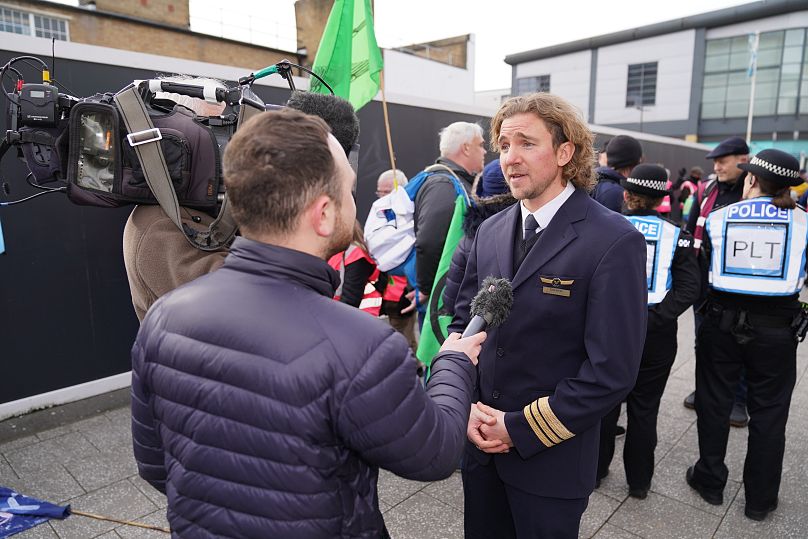 Były pilot linii lotniczych i rzecznik XR Todd Smith: 