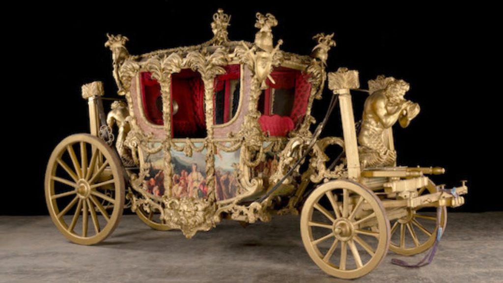 A golden carriage used in The Crown, yours for just €58,000