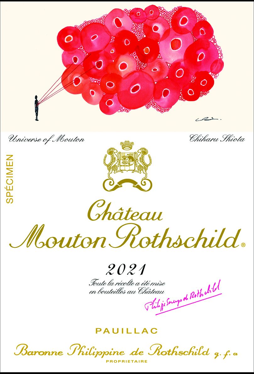 Etykieta Château Mouton Rothschild 2021 zaprojektowana przez Chiharu Shiota