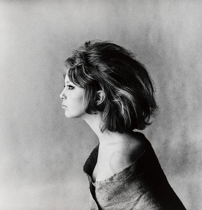 Zdjęcie Pattie Boyd wykonane przez Erica Swayne'a w 1963 roku, będące częścią kolekcji Pattie Boyd w Christie's.