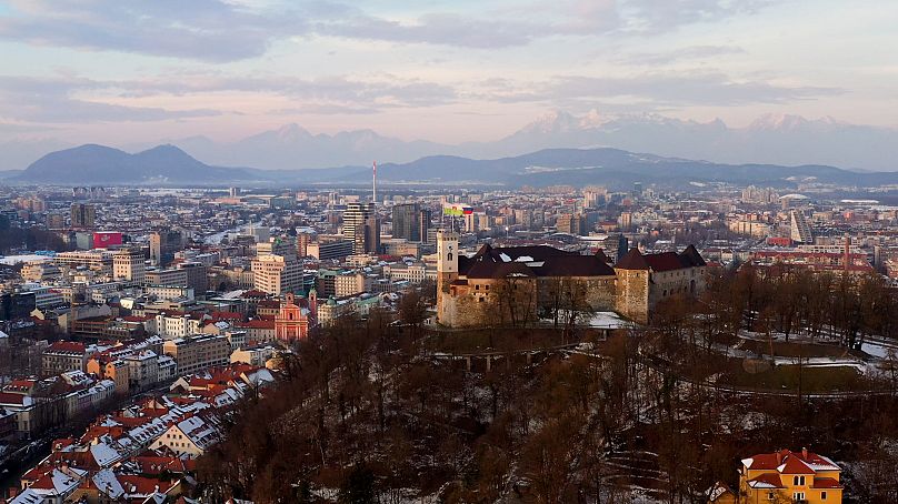 Lublana, Słowenia.  W tym dynamicznym i połączonym kraju istnieje duże zapotrzebowanie na pracowników ICT.
