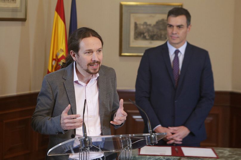 W 2019 roku Pablo Iglesias podpisał umowę koalicyjną z przywódcą hiszpańskich socjalistów, a następnie tymczasowym premierem Pedro Sanchezem.