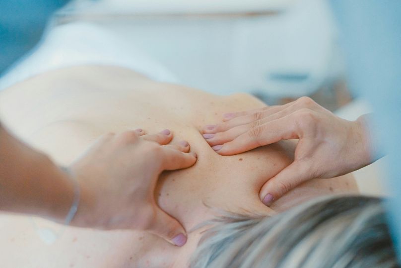 Potrzebujesz masażu?  Odpowiedzią może być jedno z wielu serbskich uzdrowisk
