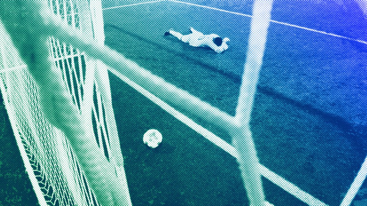 Goalkeeper lays on the pitch during the Europa League Final match at the Stade de Lyon, May 2018