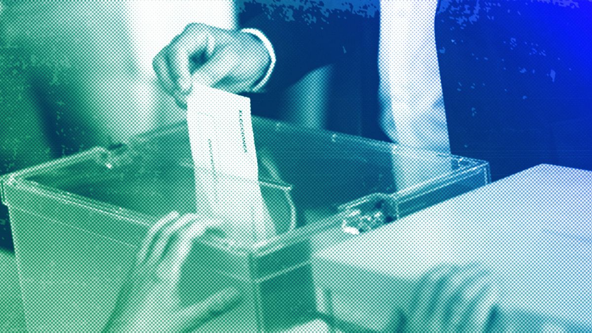 A person casts their ballot in Madrid, May 2023