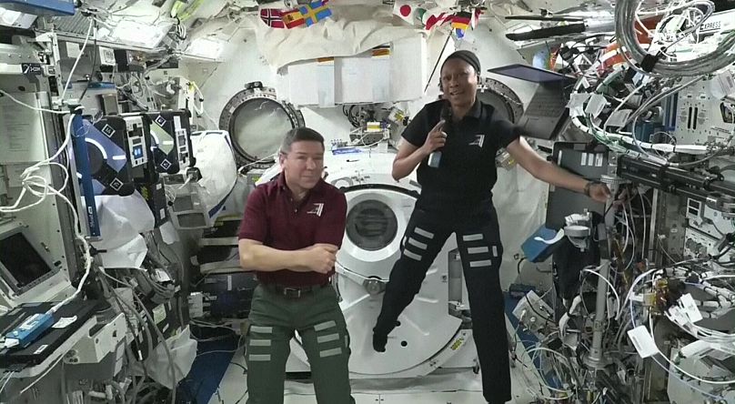 Astronauci NASA Michael Barratt i Jeanette Epps z SpaceX Crew-8.