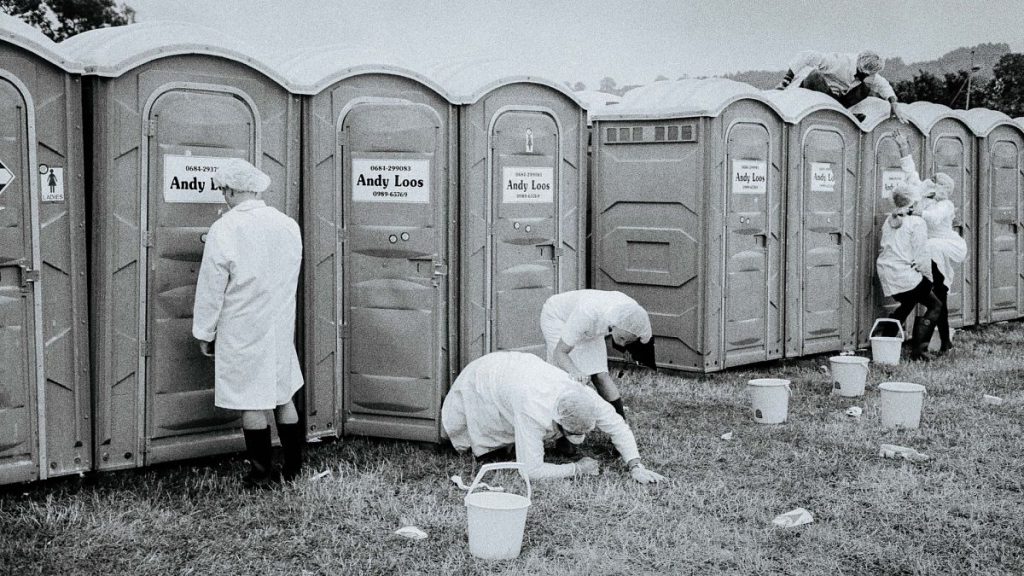 Fotograf Liam Bailey o uchwyceniu 30 lat anarchicznej atmosfery festiwalu Glastonbury