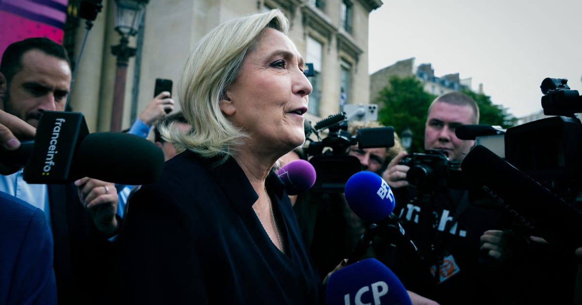 Le Pen oskarża francuską lewicę o planowanie powstania na wzór Kapitolu