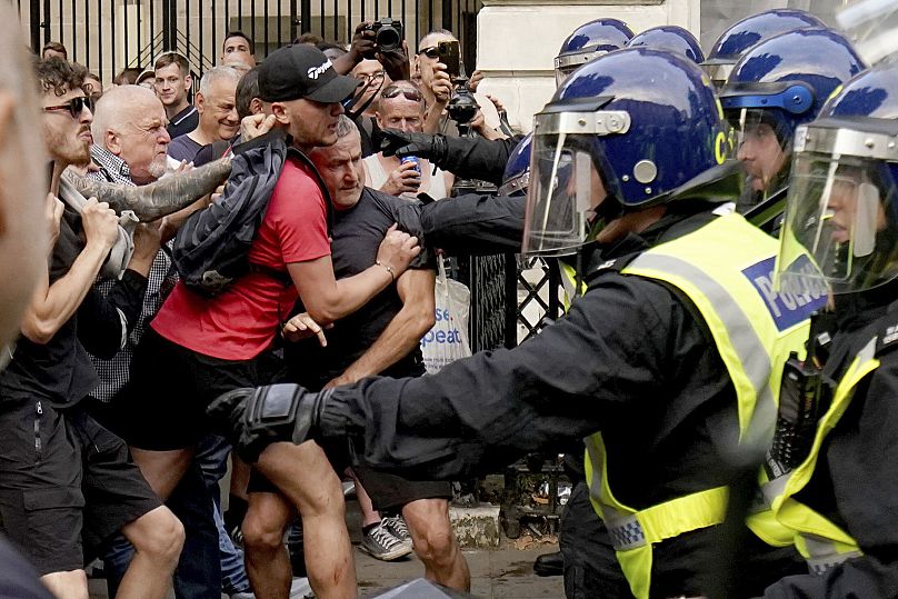 Protestujący starli się z policją podczas 