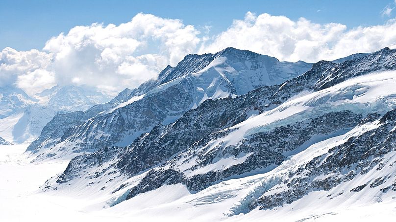 W regionie Jungfrau-Aletsch w Alpach Szwajcarskich znajduje się największy lodowiec Europy.