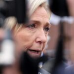 Trwa proces Marine Le Pen. Wyrok skazujący może położyć kres jej ambicjom prezydenckim.